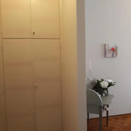 Ca Da Irma Apartment *